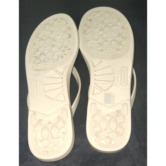 Coach New York "Landon" Gold Bow Beige Flip Flops Size 8B - Picture 4 of 5